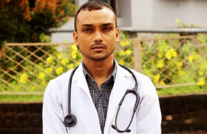 ৪৮তম বিসিএস: ভাইভা শেষে অর্ণব বাবাকে বললেন, ‘তোমাকে আর রিকশা চালাতে হবে না’