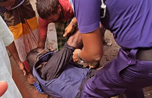 চাঁদাবাজি থামাতে গিয়ে এএসপিকে মারধর