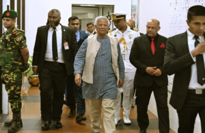 প্রধান উপদেষ্টা রোম থেকে দেশে ফিরেছেন