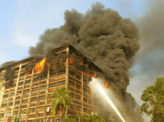 চট্টগ্রাম ইপিজেডের কারখানায় আগুন লেগেছে।