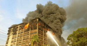 চট্টগ্রাম ইপিজেডের কারখানায় আগুন লেগেছে।