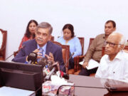 সরকার চায় শিক্ষা ব্যবস্থা তার আসল চিত্র তুলে ধরুক: উপদেষ্টা