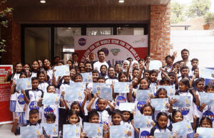 নারায়ণগঞ্জের একটি স্কুলে মাত্র ৩০০ টাকায় নাসার পদ্ধতি শেখা