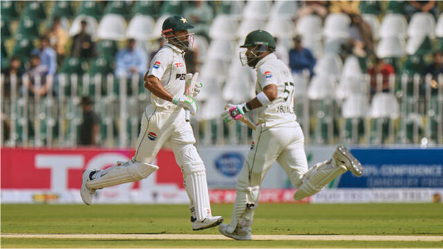 Pakistan 95 1 At Lunch