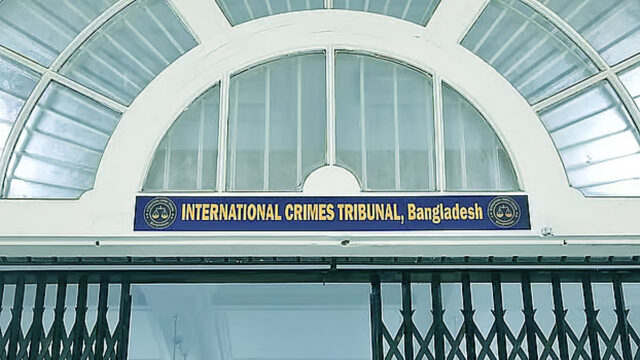 Plan To Keep Officers In Military