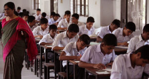 মাধ্যমিক স্তরের শিক্ষার্থীরা ইংরেজি এবং গণিতে বেশি সমস্যায় পড়ছে
