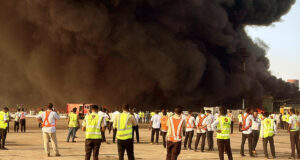 শাহজালাল বিমানবন্দর কার্গো ভিলেজ এখনও জ্বলছে