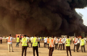 শাহজালাল বিমানবন্দর কার্গো ভিলেজ এখনও জ্বলছে