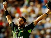 ওয়ানডে ইতিহাসের সেরা ১০ উইকেট শিকারী