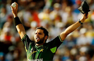 ওয়ানডে ইতিহাসের সেরা ১০ উইকেট শিকারী