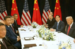 āĻā§āϰāĻžāĻŽā§āĻĒā§āϰ āϏāĻžāĻĨā§ āϏāĻžāĻā§āώāĻžāϤā§āϰ āϏāĻŽāϝāĻŧ āĻļāĻŋ āĻŦāϞā§āύ, āϝā§āĻā§āϤāϰāĻžāώā§āĻā§āϰ āĻ āĻā§āύāĻā§ ‘āĻ
āĻāĻļā§āĻĻāĻžāϰ āĻ āĻŦāύā§āϧ⧒ āĻšāϤ⧠āĻšāĻŦā§