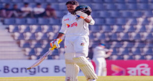 প্রথম ইনিংসে বাংলাদেশ ৪৭৬ রানে অলআউট