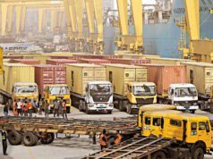 চট্টগ্রাম বন্দর: দুটি টার্মিনাল পরিচালনা করবে বিদেশী কোম্পানি