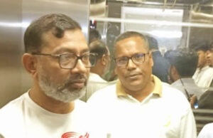 হাসিনার সমর্থনে ফেসবুক পোস্ট, ঢাবির ডেপুটি রেজিস্ট্রার আটক