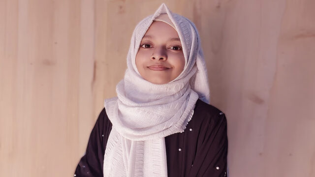 Girl Earns Tk 100,000