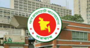 ডিসি নিয়োগের ব্যাপারে সরকার কঠোর অবস্থান নিতে ব্যর্থ