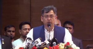 বিএনপি ক্ষমতায় গেলে সংবিধানে ‘সর্বশক্তিমান আল্লাহর প্রতি পূর্ণ আস্থা ও বিশ্বাস’ পুনঃস্থাপিত হবে: সালাহউদ্দিন আহমেদ