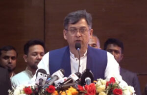 বিএনপি ক্ষমতায় গেলে সংবিধানে ‘সর্বশক্তিমান আল্লাহর প্রতি পূর্ণ আস্থা ও বিশ্বাস’ পুনঃস্থাপিত হবে: সালাহউদ্দিন আহমেদ