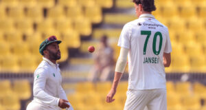 দক্ষিণ আফ্রিকার ঐতিহাসিক টেস্ট সিরিজ জয়ের কাছাকাছি, জ্যানসেনের ছয় উইকেট