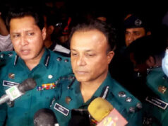 আততায়ীরা ঘরে ঢুকে বিচারকের ছেলেকে ছুরিকাঘাতে হত্যা, স্ত্রী আহত