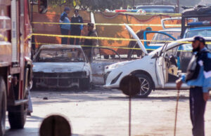 পাকিস্তানের মন্ত্রী বলেছেন, ইসলামাবাদে আত্মঘাতী বোমা হামলায় ১২ জন নিহত হয়েছেন