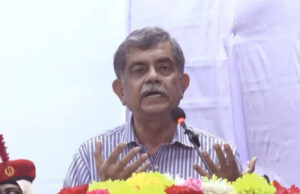 শিক্ষাব্যবস্থায় রাজনীতি শিক্ষাব্যবস্থায় বিপর্যয় ডেকে এনেছে: শিক্ষা উপদেষ্টা