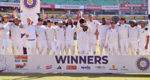 সিরিজ জয়ের লক্ষ্যে দক্ষিণ আফ্রিকার ঘরের মাঠে ভারত সবচেয়ে বড় টেস্ট হারের নিন্দা