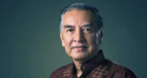 সোশ্যাল মিডিয়ায় যত বেশি মিথ্যাচার এবং উস্কানি, তত বেশি ক্লিক: মাহফুজ আনাম