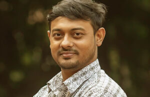 ‘একটি আসনের জন্য তোমার স্বপ্ন বিক্রি করো না’, নাসিরুদ্দিন কাকে বোঝাচ্ছেন?