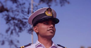 ইউক্রেনের ড্রোন হামলার পর কাইরোস জাহাজের বাংলাদেশি নাবিকরা কীভাবে বেঁচে গেলেন